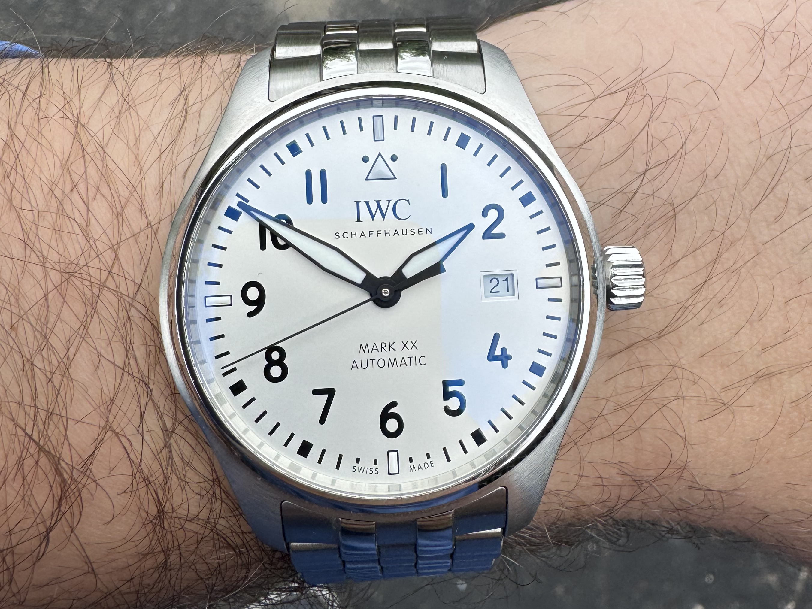 IWC Mark XX Pilot's Watch (White Dial on Bracelet)